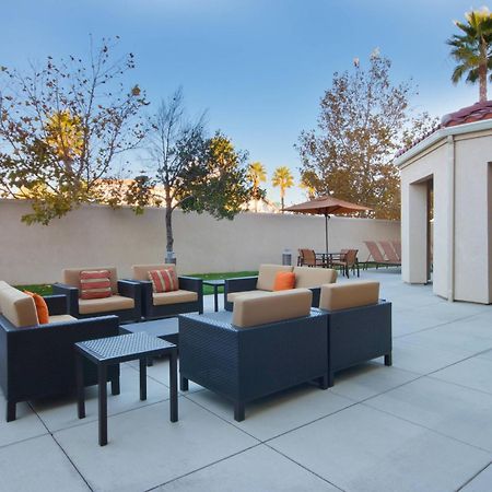 Courtyard By Marriott Palmdale Otel Dış mekan fotoğraf