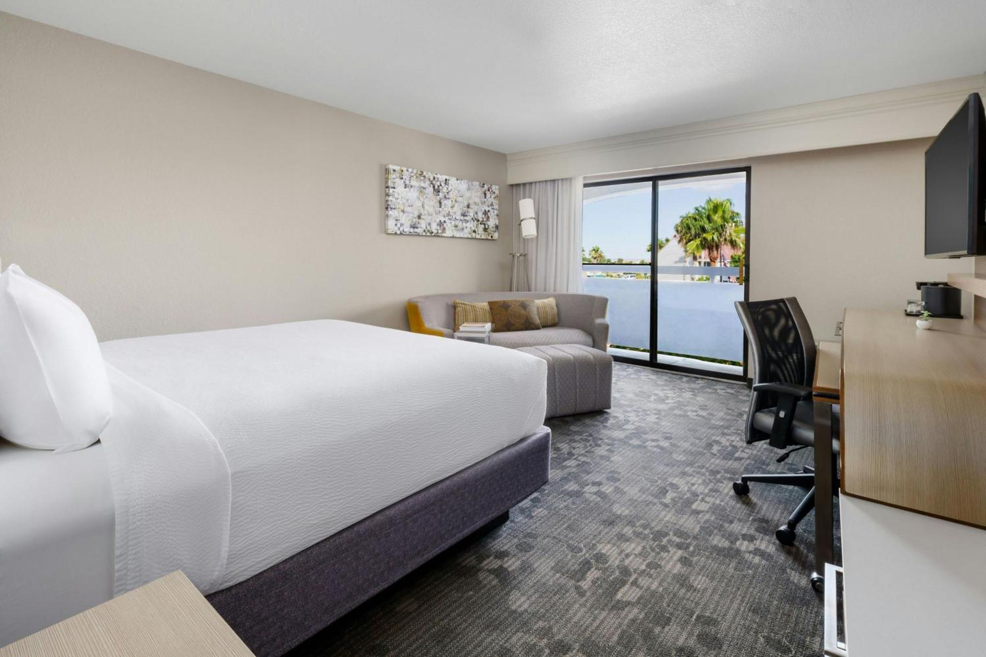 Courtyard By Marriott Palmdale Otel Dış mekan fotoğraf