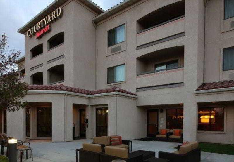 Courtyard By Marriott Palmdale Otel Dış mekan fotoğraf